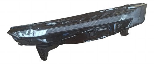 963970-MLM103004609569_122025