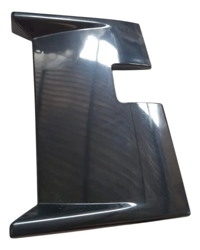 Moldura Decorativa Del Logo Frontal Byd Shark Negro Izquierda