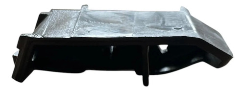 Soporte  Parachoques Delantero Chirey Arrizo 8 Negro Derecho